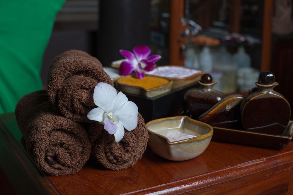 Somadevi Angkor Premium Otel Siem Reap Dış mekan fotoğraf